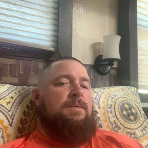 Meet your Posher, Joshua